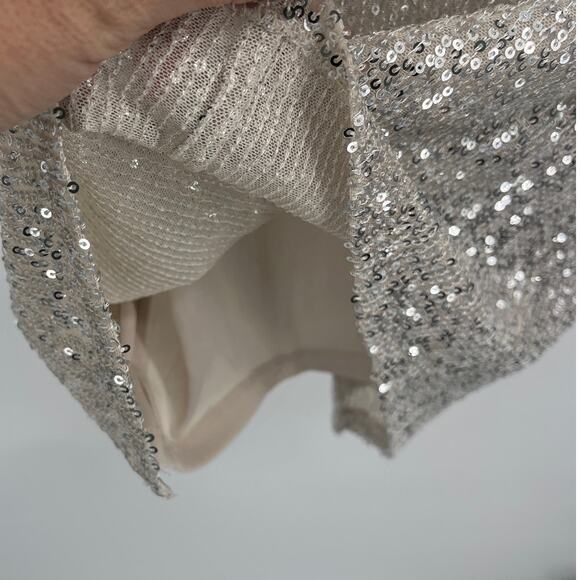 Crystal Doll Bodycon Sequin Dress Sz 0 Silver Holiday New Years Slit Y2K Club - Picture 10 of 12